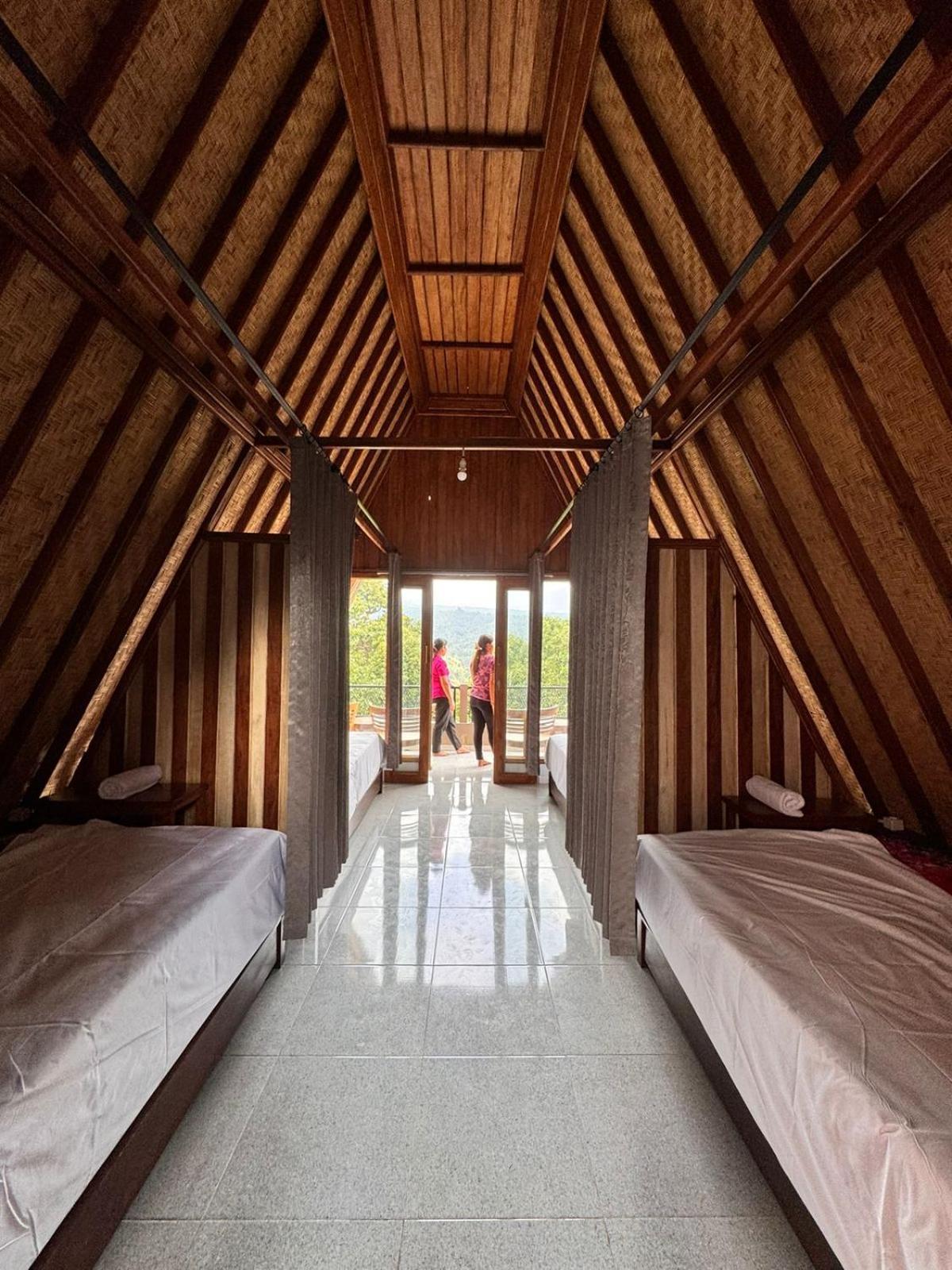 Puri Pilihani Hostel Munduk  Phòng bức ảnh