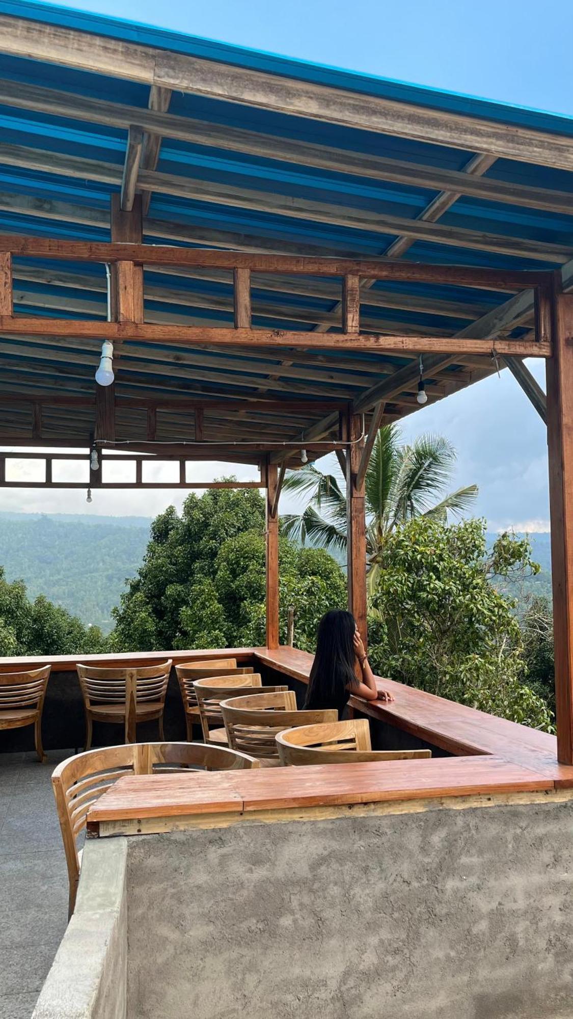 Puri Pilihani Hostel Munduk  Ngoại thất bức ảnh
